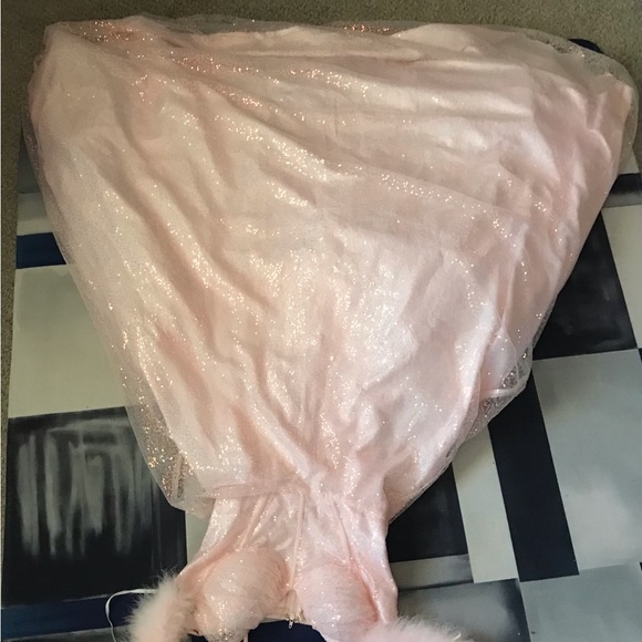 Windsor Pink Prom dress; Sleeveless; With fur straps - Picture 2 of 7